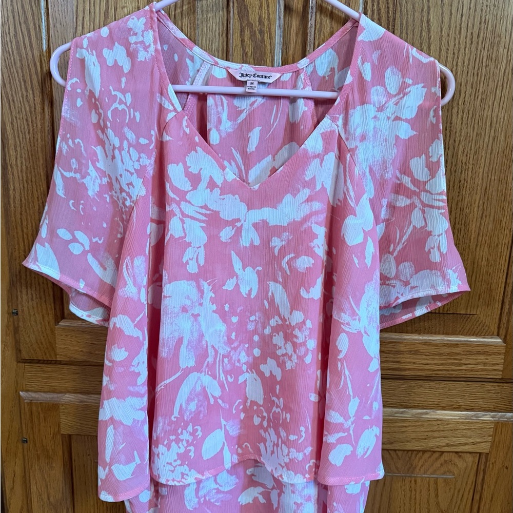 Juicy Couture Asymmetrical Pink and White Flutter Sleeve Open-Shoulder Blouse